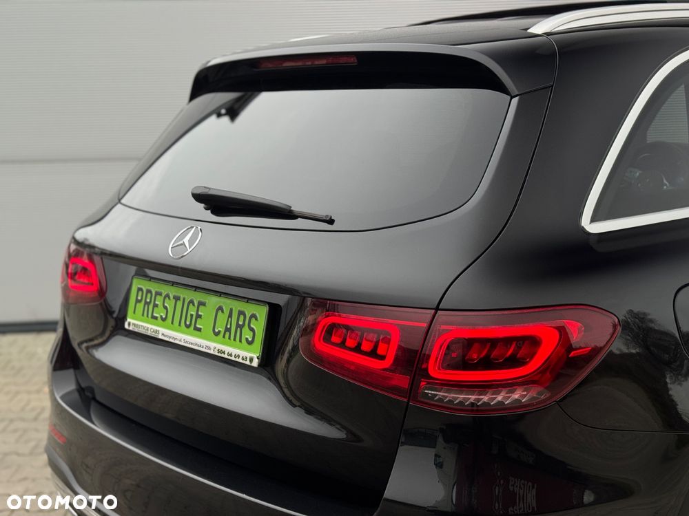 Mercedes-Benz GLC 220 d 4Matic 9G-TRONIC AMG Line - 23