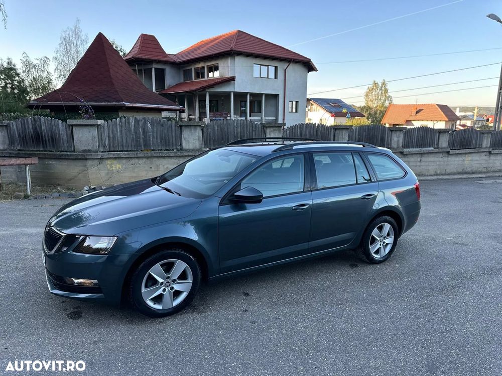 Skoda Octavia Combi Diesel 1.6 TDI Style - 7