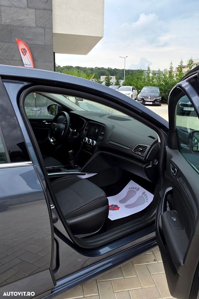 Renault Megane TCe 140 GPF Equilibre - 22