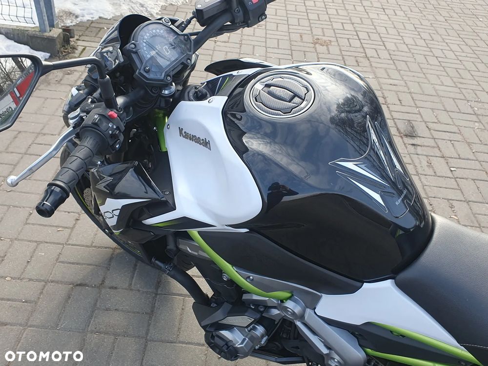 Kawasaki Z 900 - 21