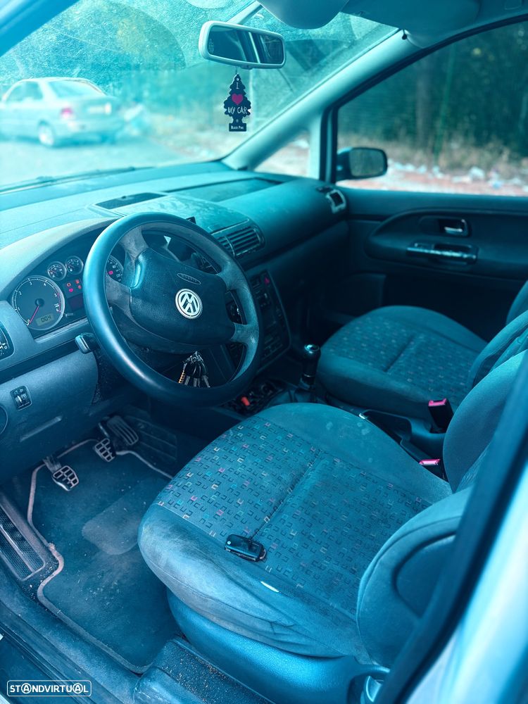 VW Sharan 1.9 TDI - 3