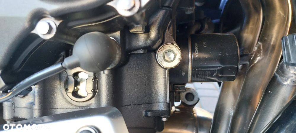 Honda CBR - 11
