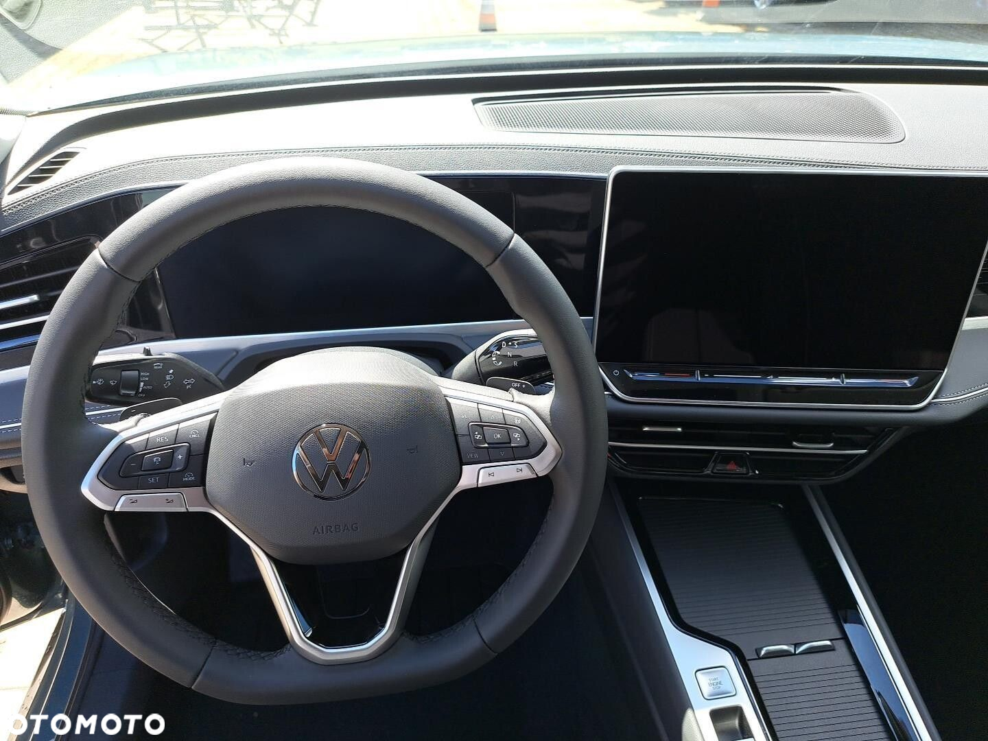 Volkswagen Passat - 13