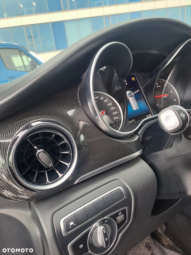 Mercedes-Benz Klasa V 220 d Avantgarde 9G-Tronic (d³ugi) - 18