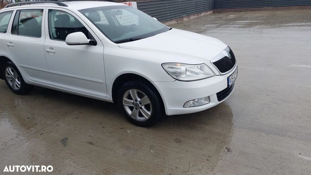 Skoda Octavia Combi 2.0 TDI DPF 4x4 AllDrive - 1