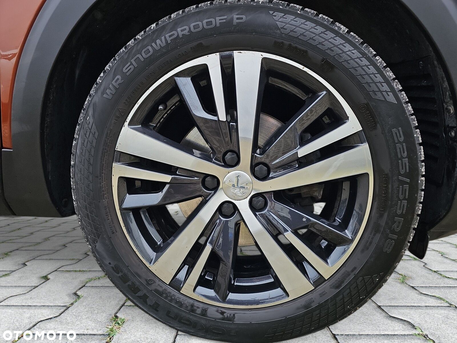 Peugeot 3008 1.2 PureTech GPF Allure S&S EAT8 - 9