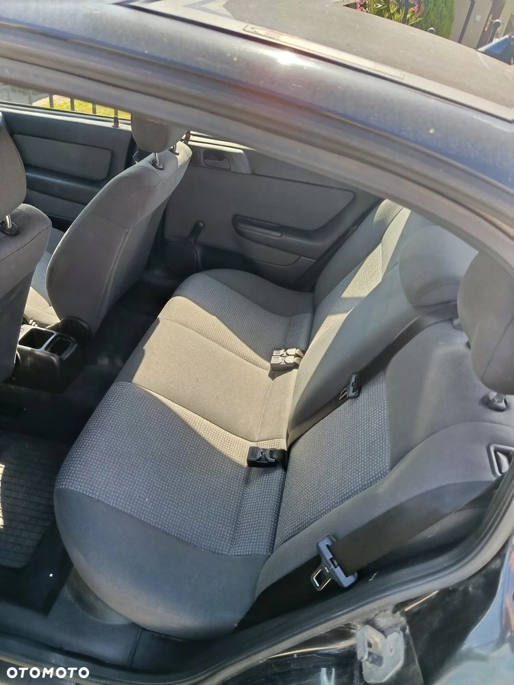 Opel Astra 1.4 - 5