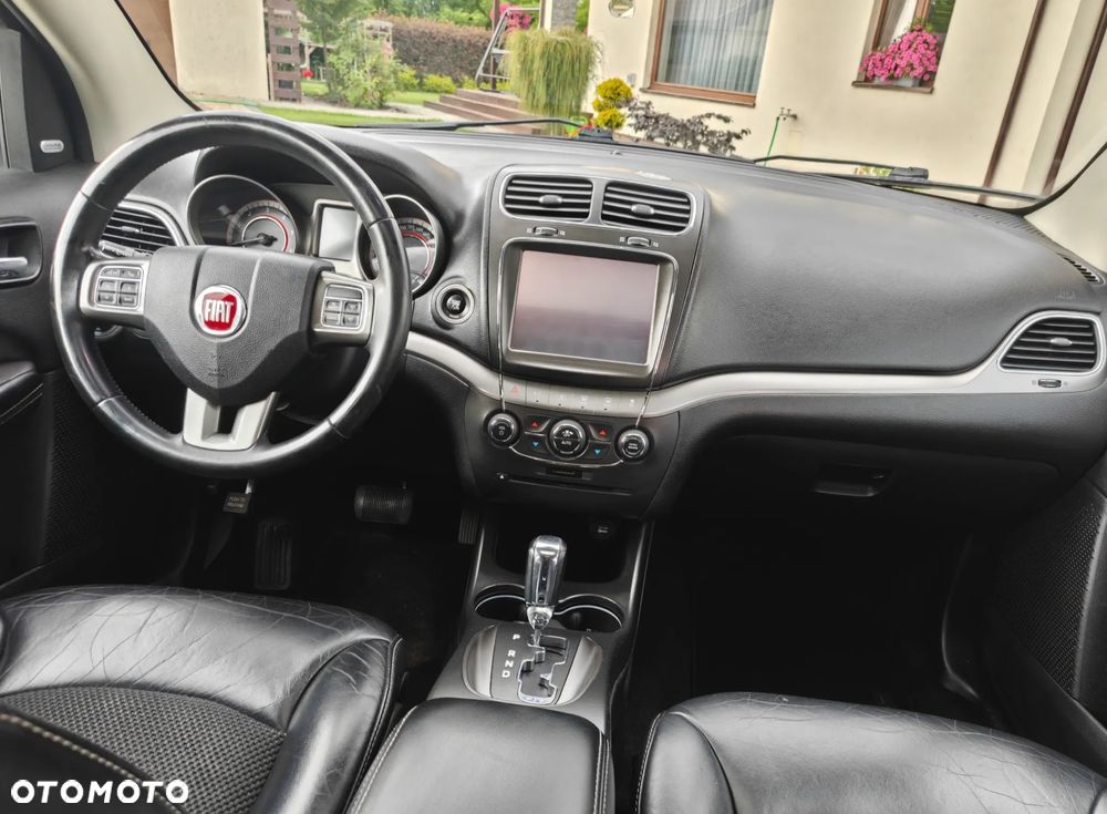Fiat Freemont 2.0 Multijet 16V DPF Automatik Allrad Black Code - 17