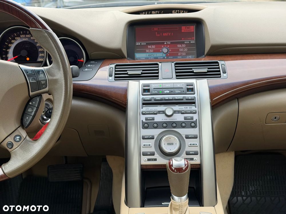 Honda Legend - 32