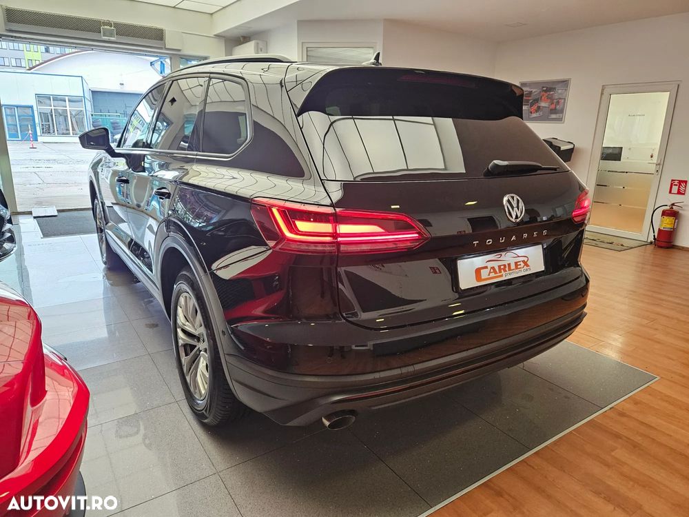 Volkswagen Touareg - 7