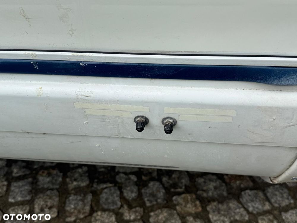 Ford Transit - 9