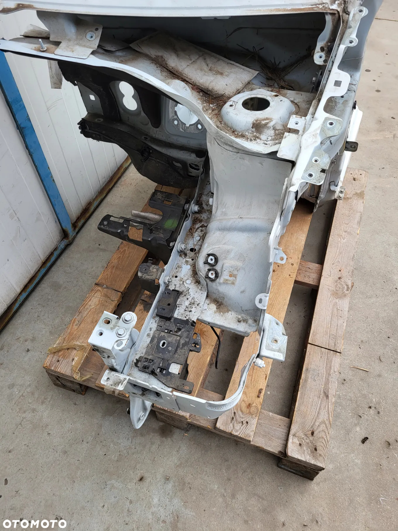 Ćwiartka podłużnica przednia lewa Peugeot 2008 EWP - 5