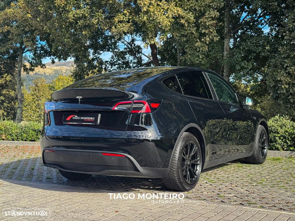 Tesla Model Y Tração Traseira - 34