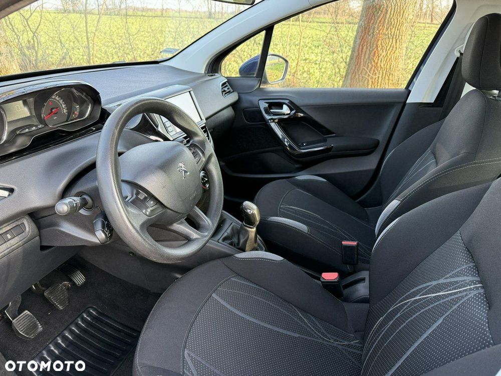 Peugeot 208 1.4 HDi Active - 24