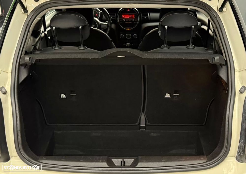 MINI 3 Portas One D - 6