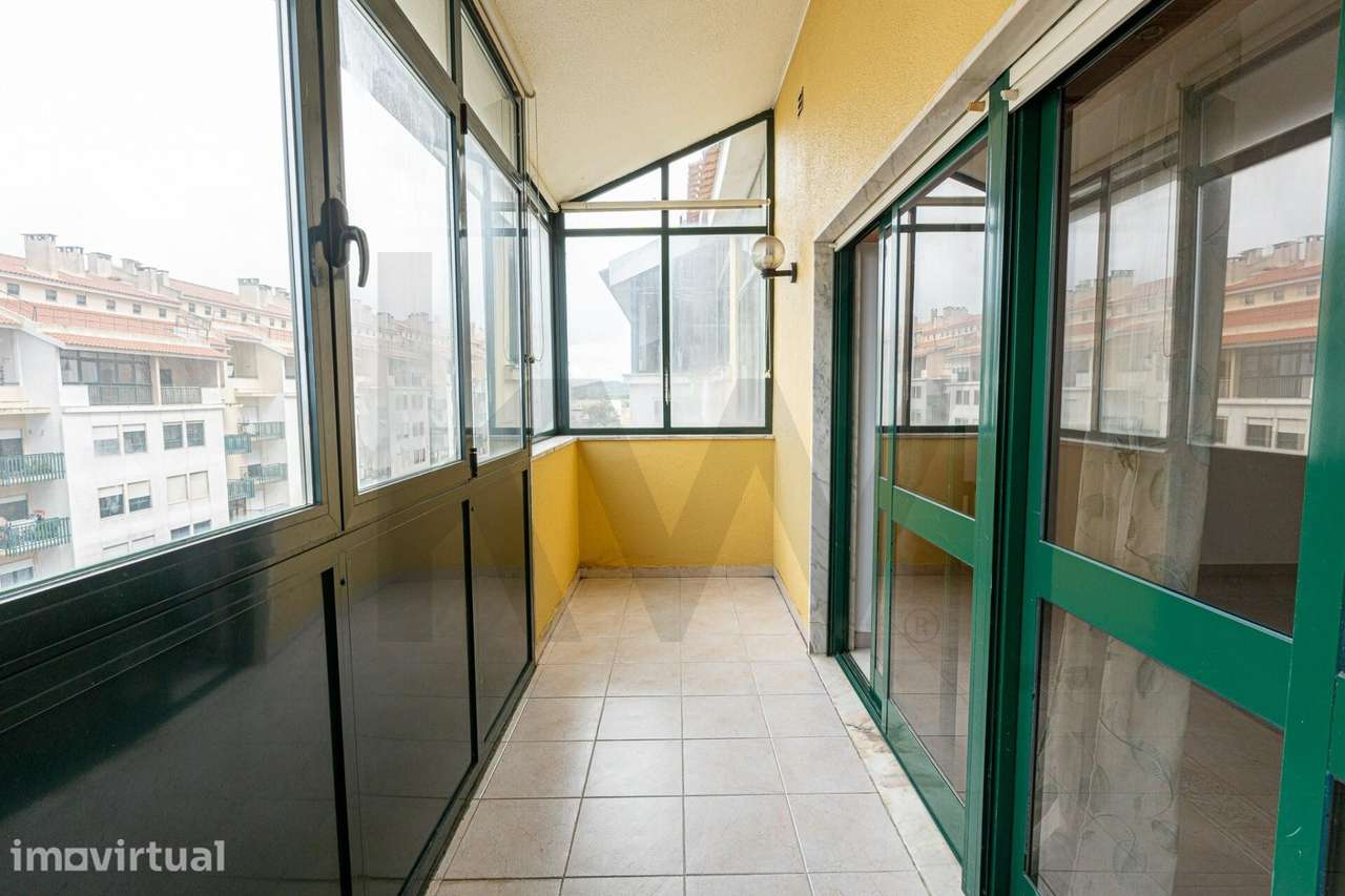 Duplex T4 em Massamá Norte com estacionamento - Grande imagem: 5/47