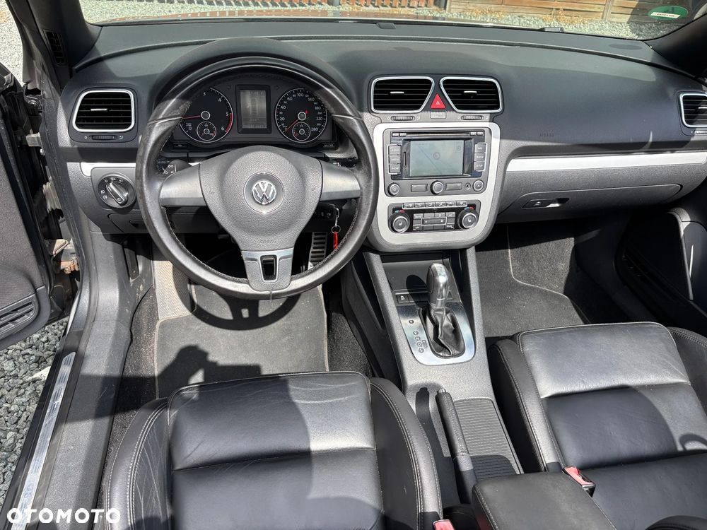 Volkswagen Eos 2.0 TDI DPF DSG Exclusive - 17