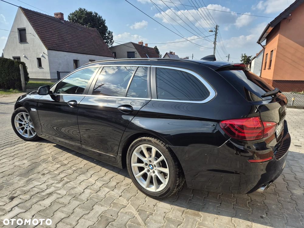 BMW Seria 5 520d xDrive Luxury Line - 7