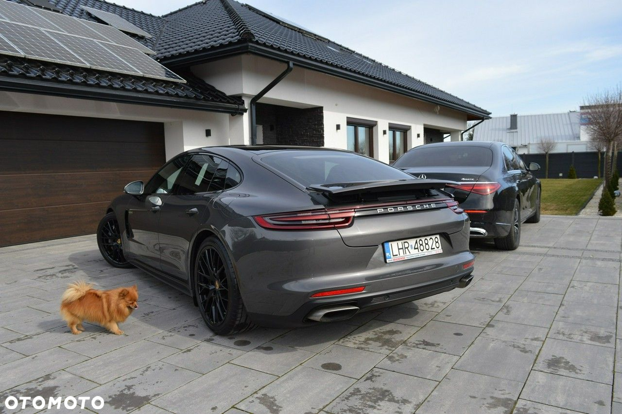 Porsche Panamera - 9