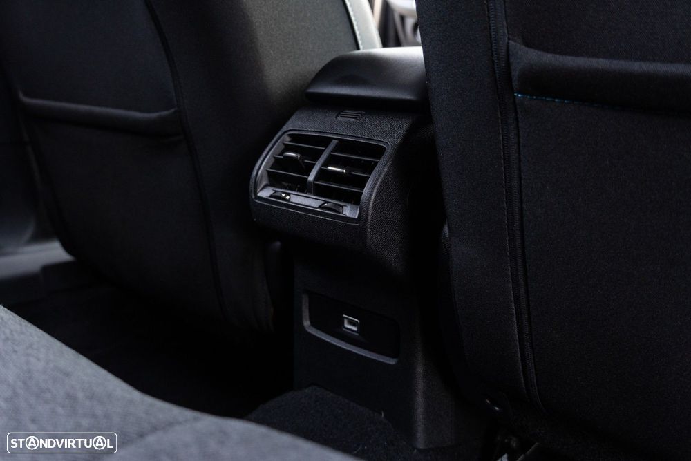 Citroën C4 1.2 PureTech Shine - 50