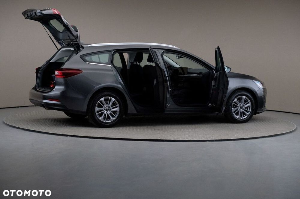 Ford Focus 1.0 EcoBoost Titanium - 6