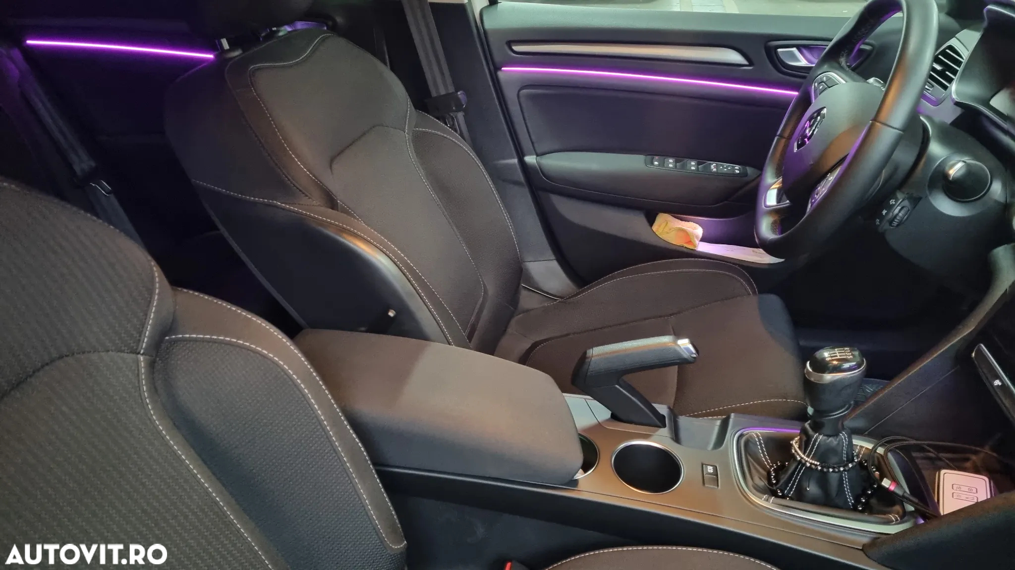 Renault Megane - 11