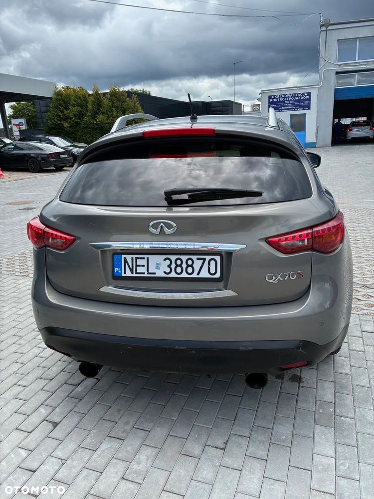 Infiniti QX70 3.0d S Premium - 2