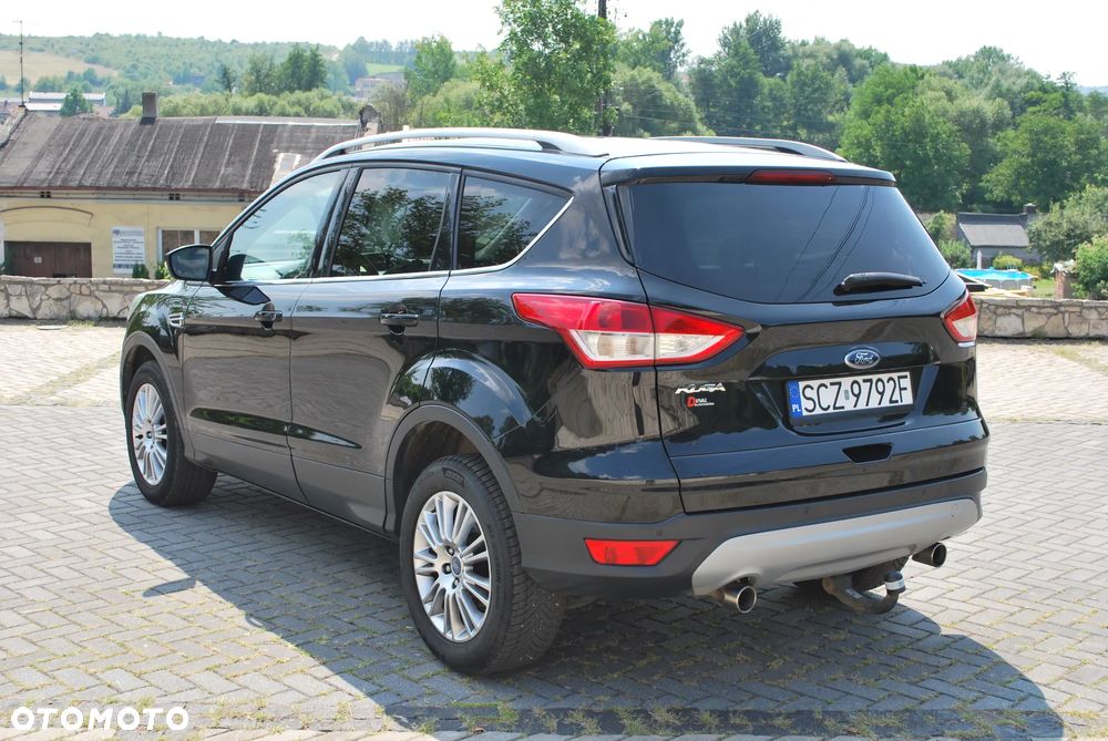 Ford Kuga 2.0 TDCi 2x4 Titanium - 5