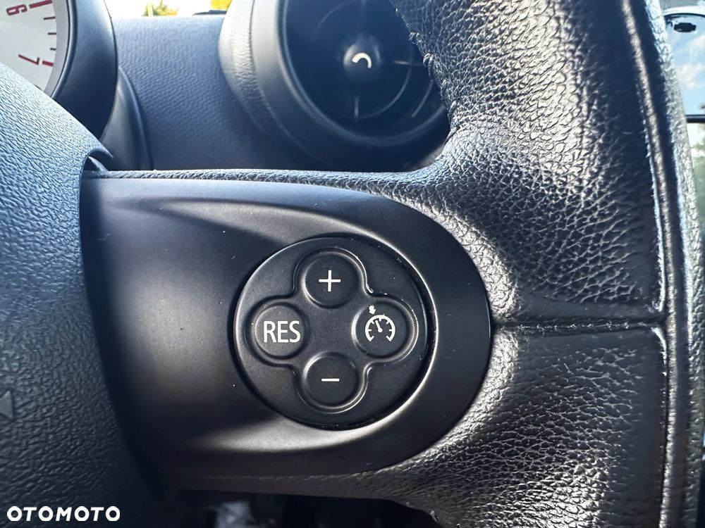 MINI Countryman Cooper SD ALL4 - 21