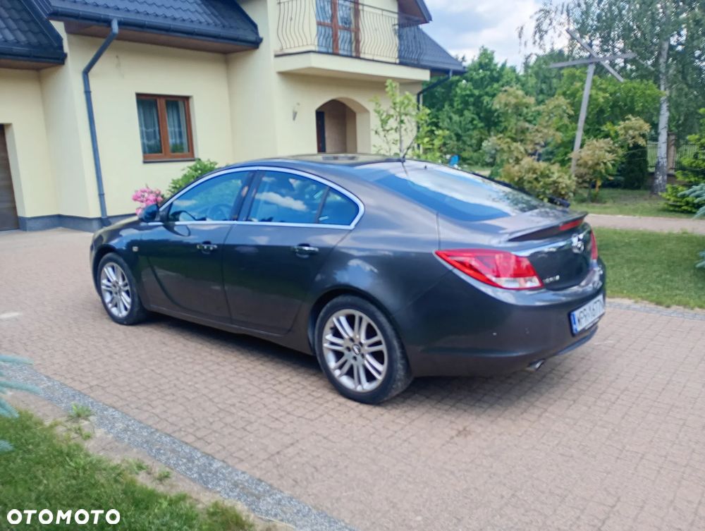 Opel Insignia 1.8 Sport - 8