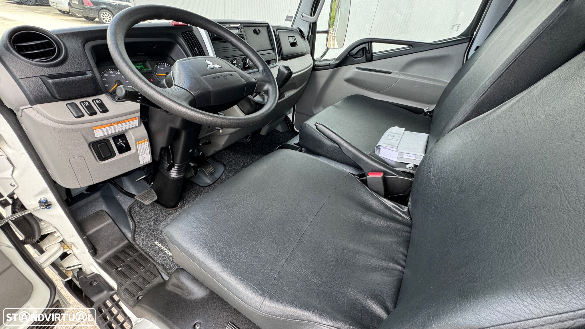 Mitsubishi Canter 3S15 Novo Modelo - 24