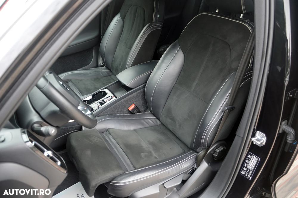 Volvo XC 40 T4 Recharge DKG RDesign - 22