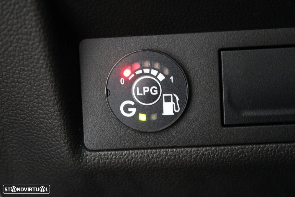 Renault Captur 1.0 TCe Techno Bi-Fuel - 21