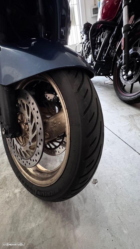 Honda Pan European ST 1100 - 13