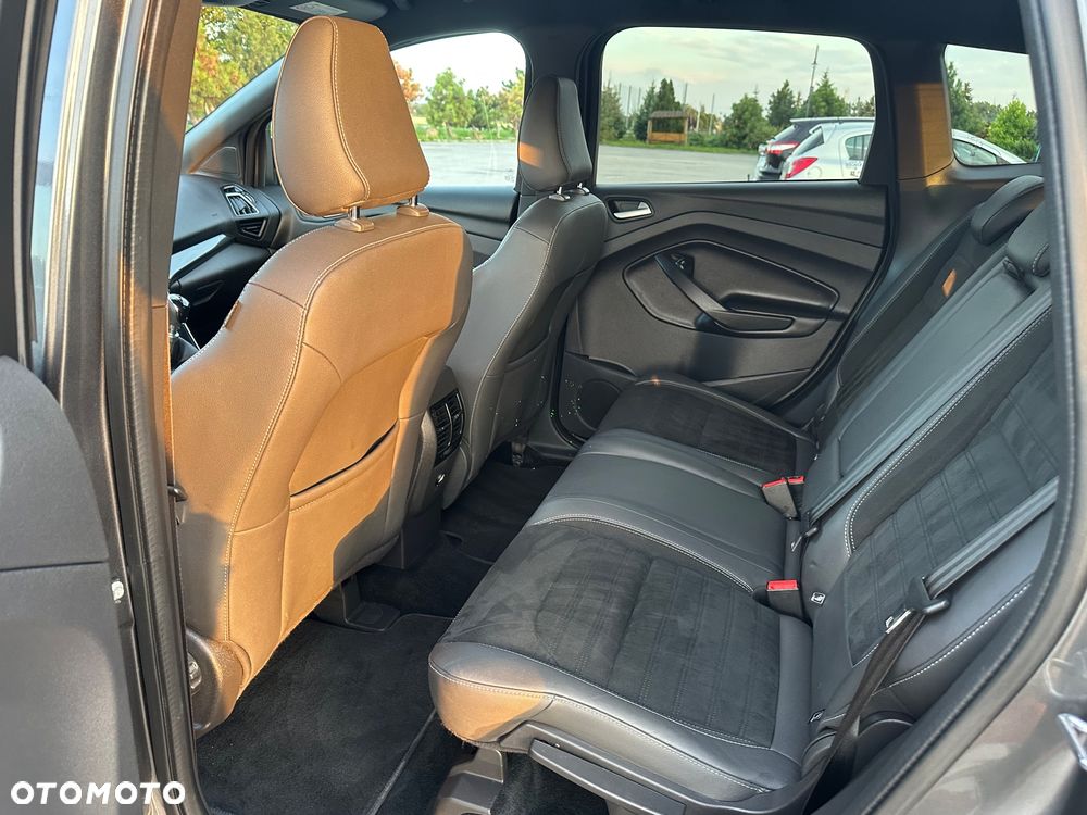 Ford Kuga 2.0 TDCi FWD ST-Line - 6