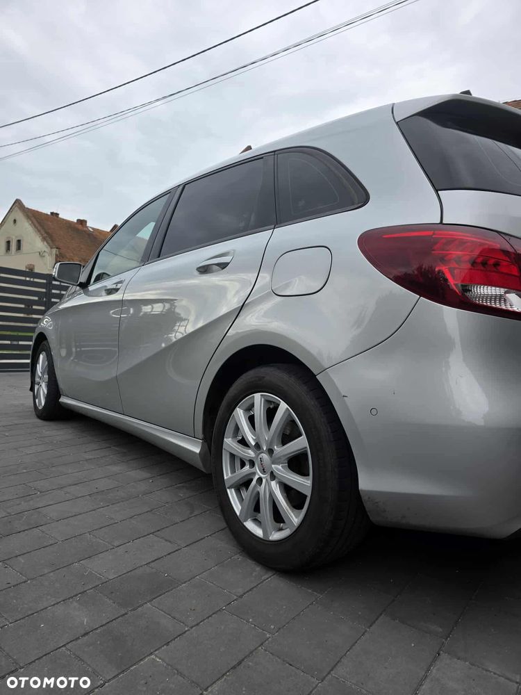 Mercedes-Benz Klasa B 180 (CDI) d 7G-DCT - 9