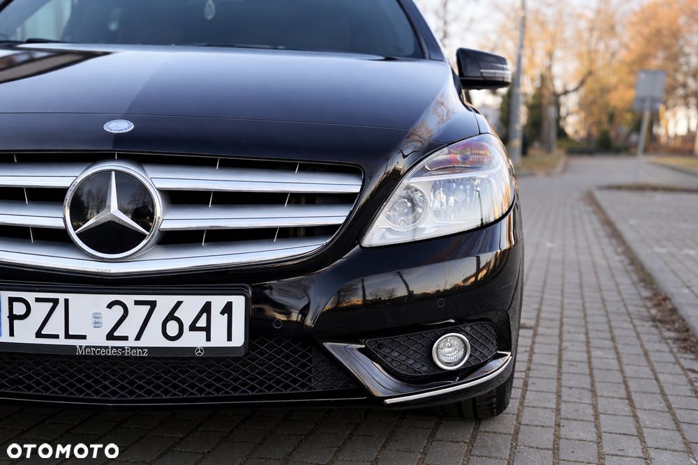 Mercedes-Benz Klasa B 180 CDI (BlueEFFICIENCY) - 22