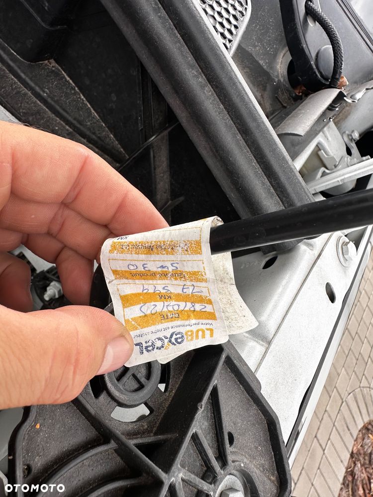 Peugeot 3008 PureTech 130 Stop & Start GPF EAT8 Allure - 37