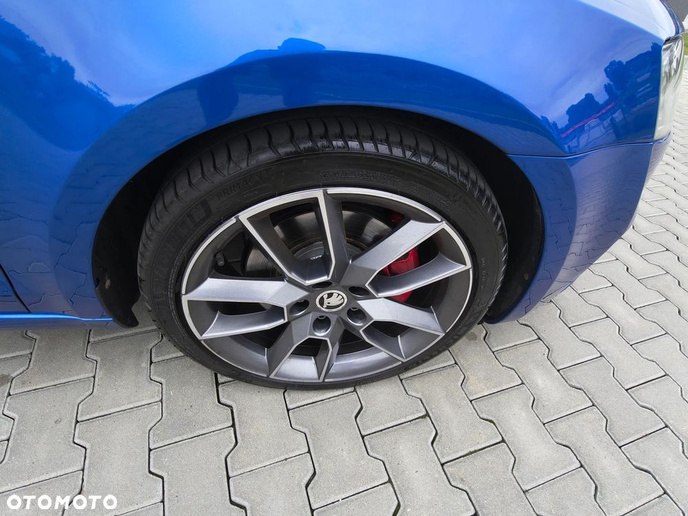 Skoda Octavia 2.0 TDI (Green tec) RS - 13