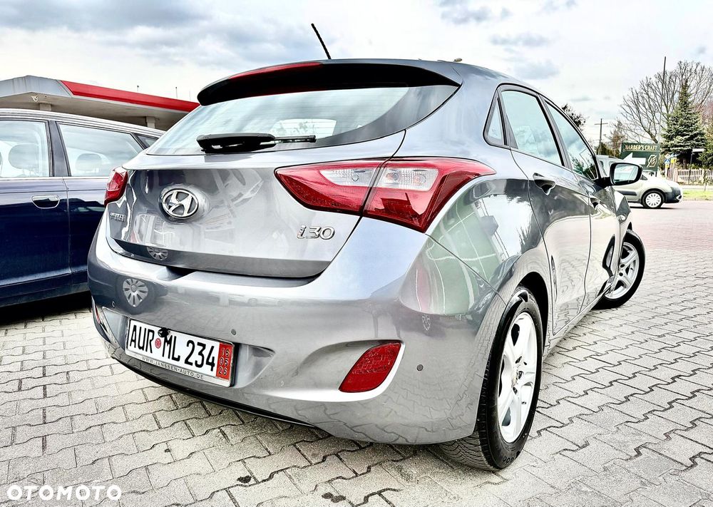 Hyundai i30 1.4 Premium - 22