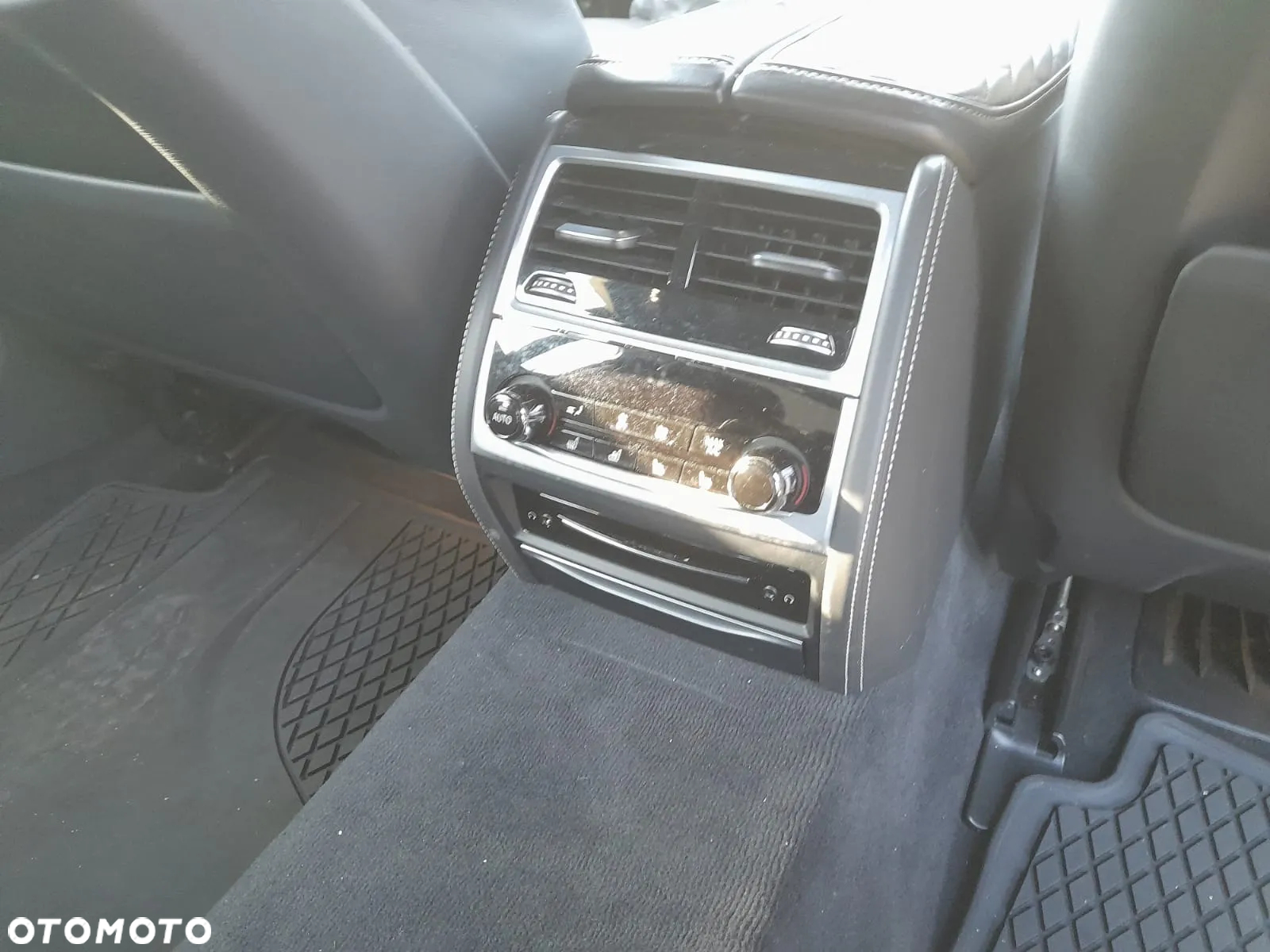 BMW-ALPINA B7 Biturbo - 8