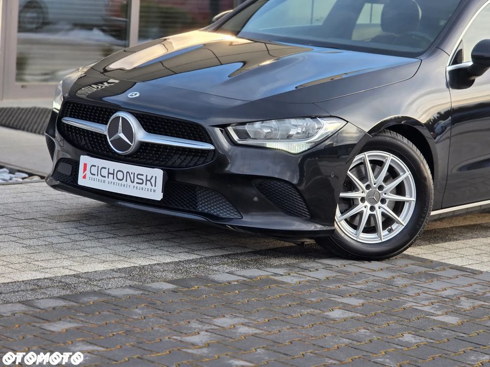 Mercedes-Benz CLA 180 d Progressive 8G-DCT - 33