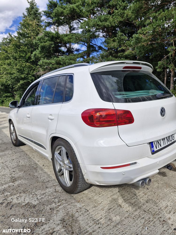 Volkswagen Tiguan 2.0 TDI 4Motion BMT Sport & Style - 8