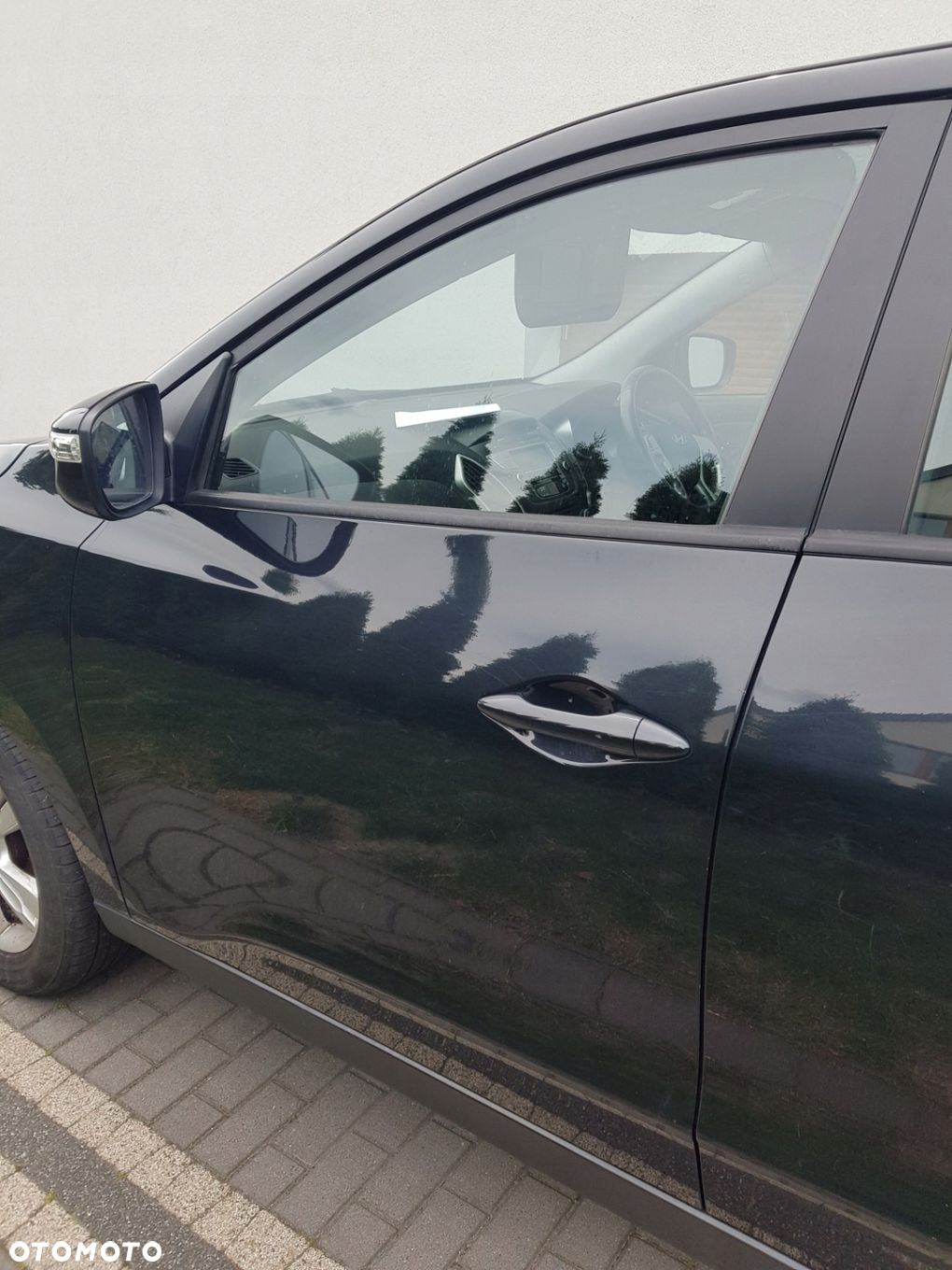 HYUNDAI IX35 DRZWI LEWE PRZÓD PRZEDNIE 1K - 2