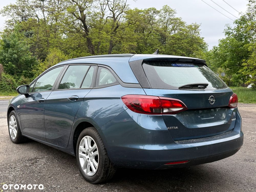 Opel Astra - 4