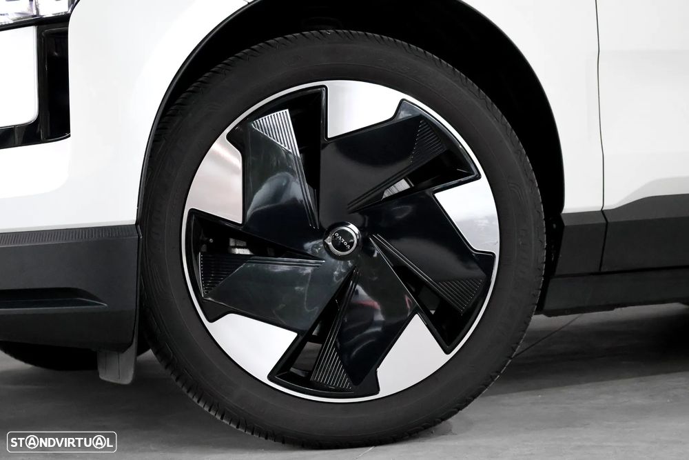 Volvo EX30 69 kWh Single Motor Extended Range Plus - 6