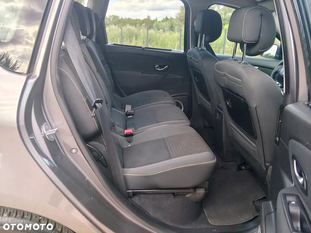 Renault Scenic 1.4 16V TCE Expression - 10