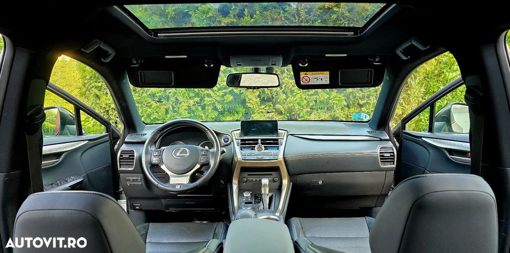 Lexus Seria NX 300h E-FOUR F SPORT - 35