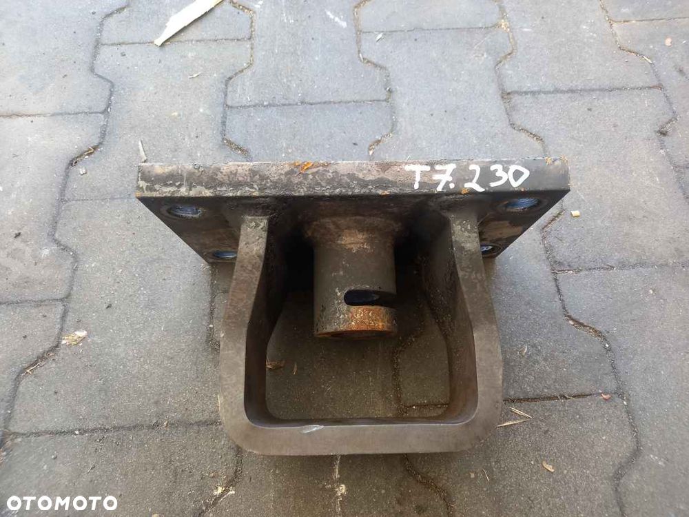 Mocowanie uchwyt listwy polowej New Holland T7.230 - 1