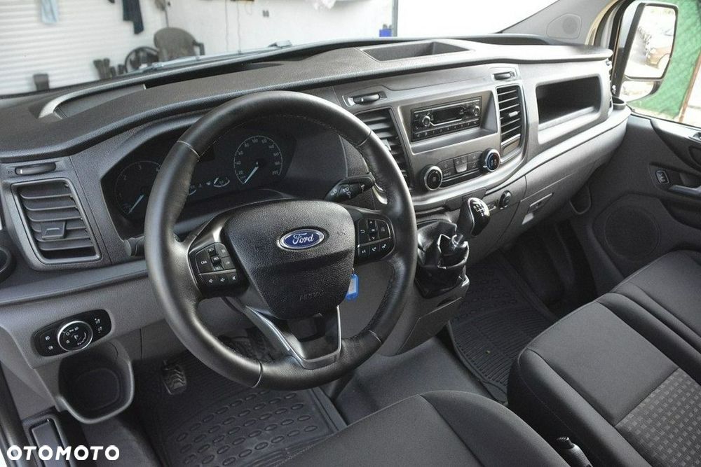 Ford Transit Custom - 17